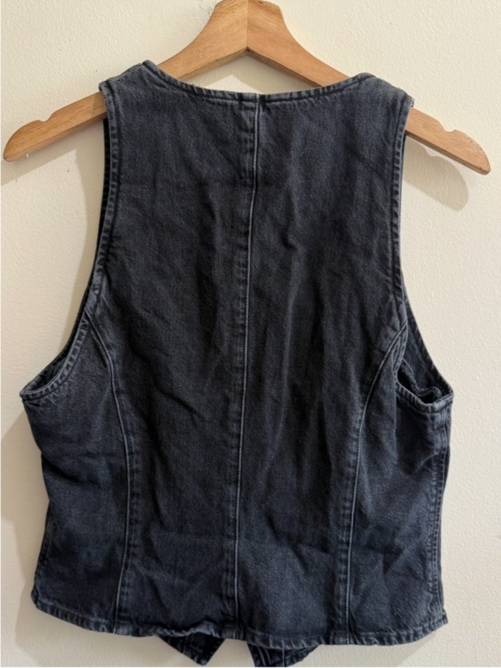 Agolde Black Washed Denim Vest - Picture 4 of 5